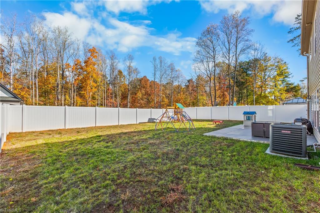 property viewer photo 43