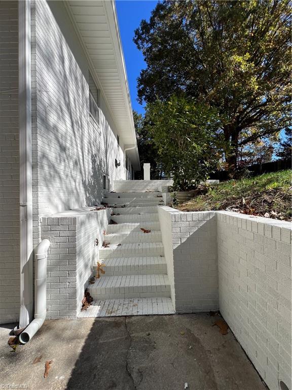 property viewer photo 12