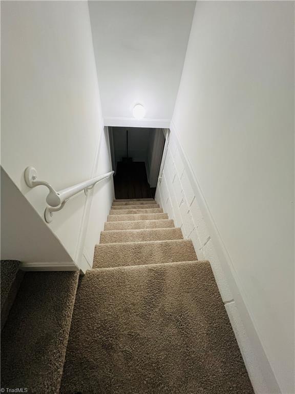 property viewer photo 30