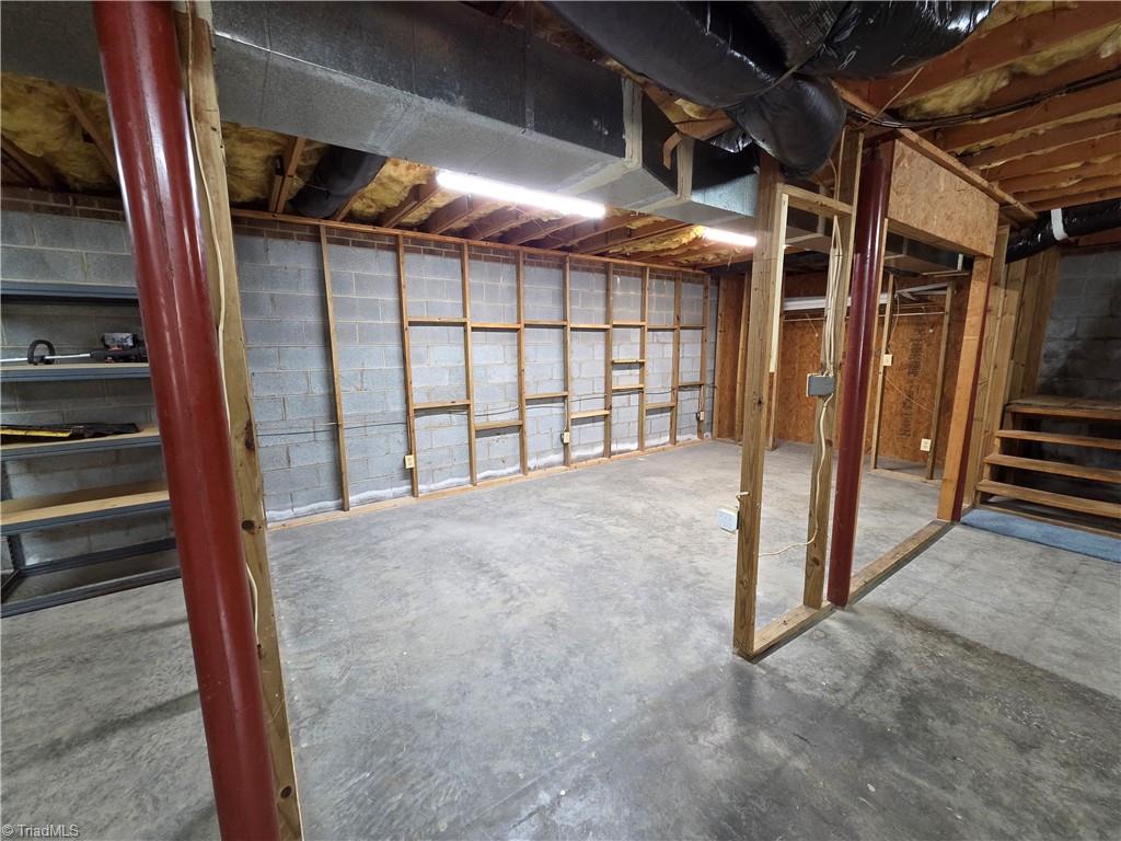 property viewer photo 16