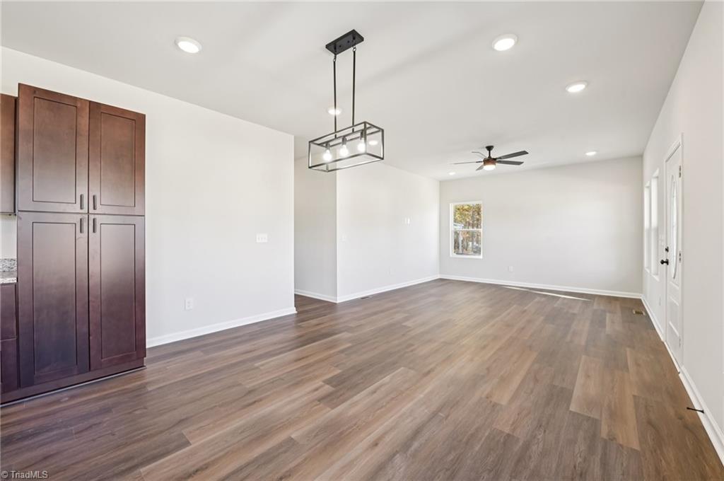 property viewer photo 11