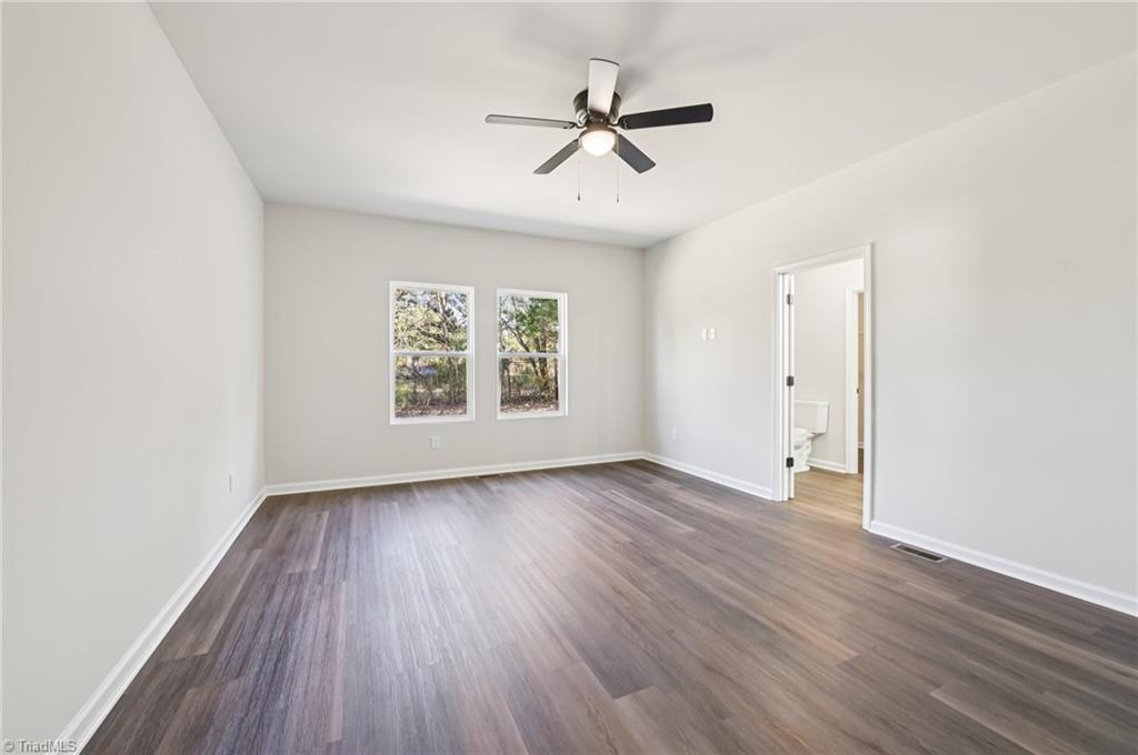property viewer photo 26