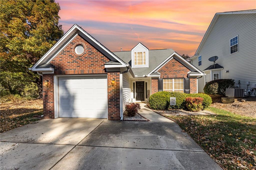 property viewer photo 1