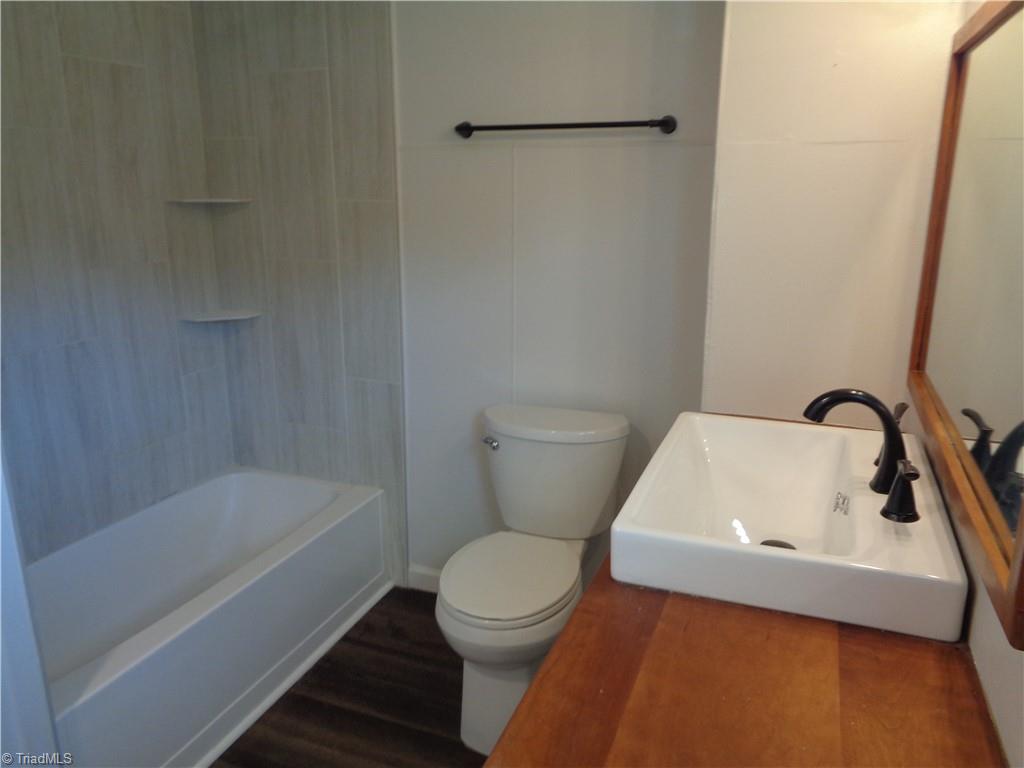 property viewer photo 11