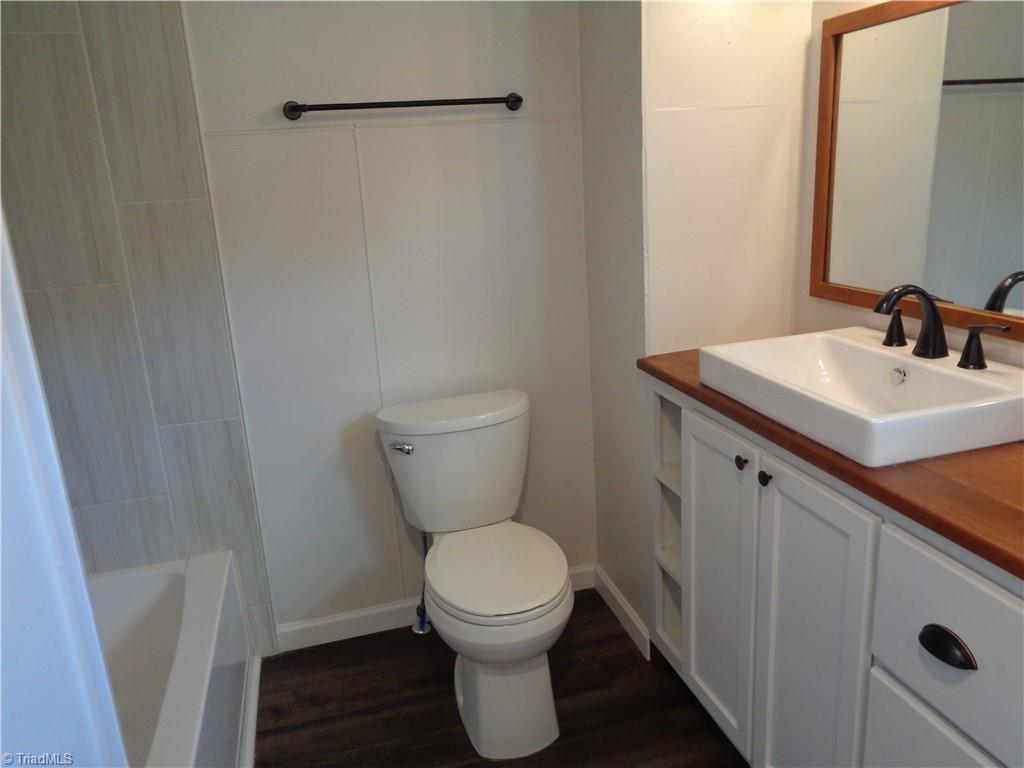 property viewer photo 12