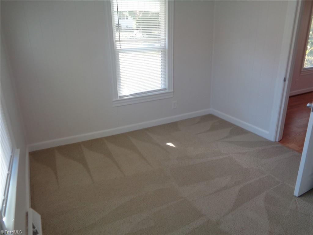 property viewer photo 13
