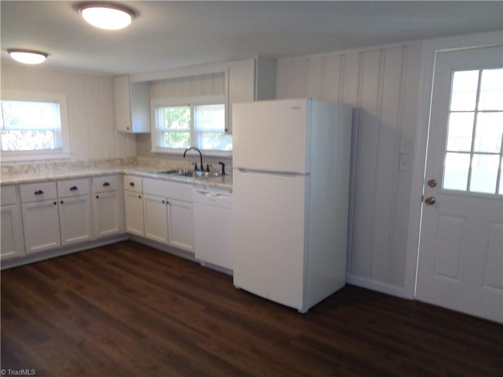 property viewer photo 9