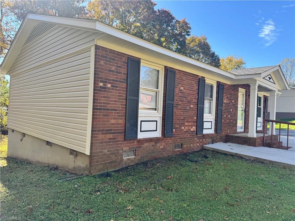 property viewer photo 1