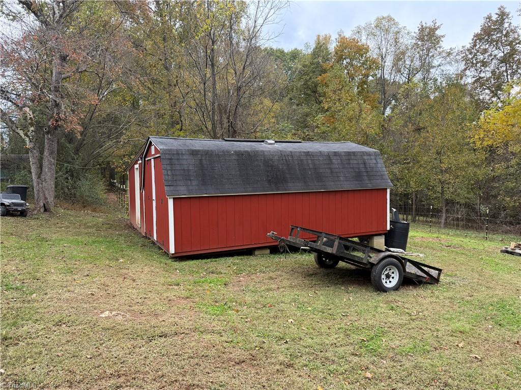 property viewer photo 18