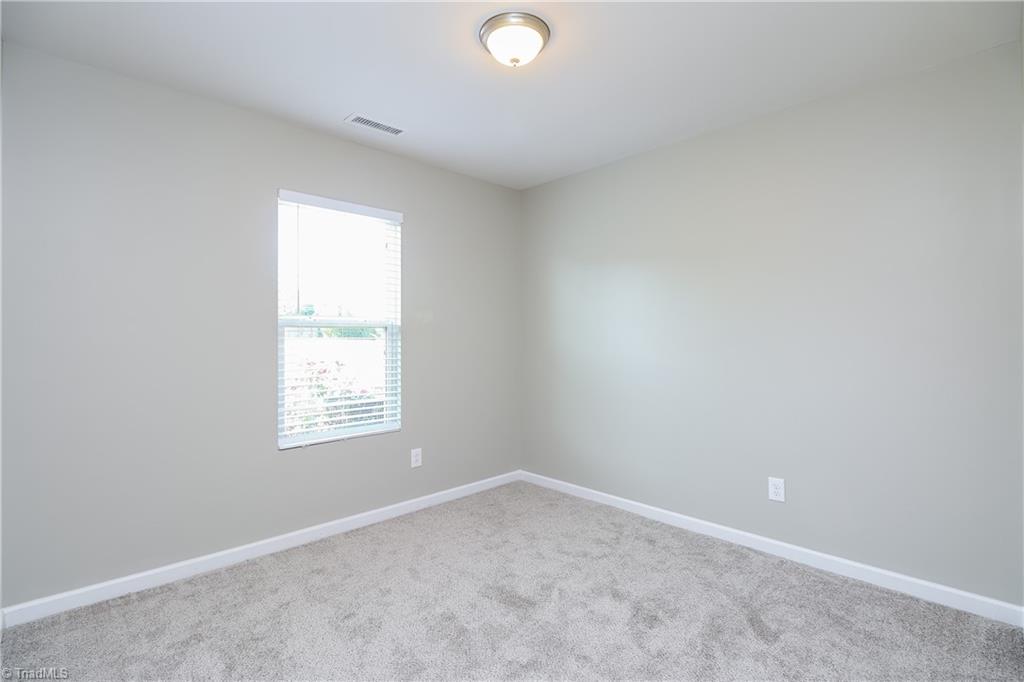 property viewer photo 12