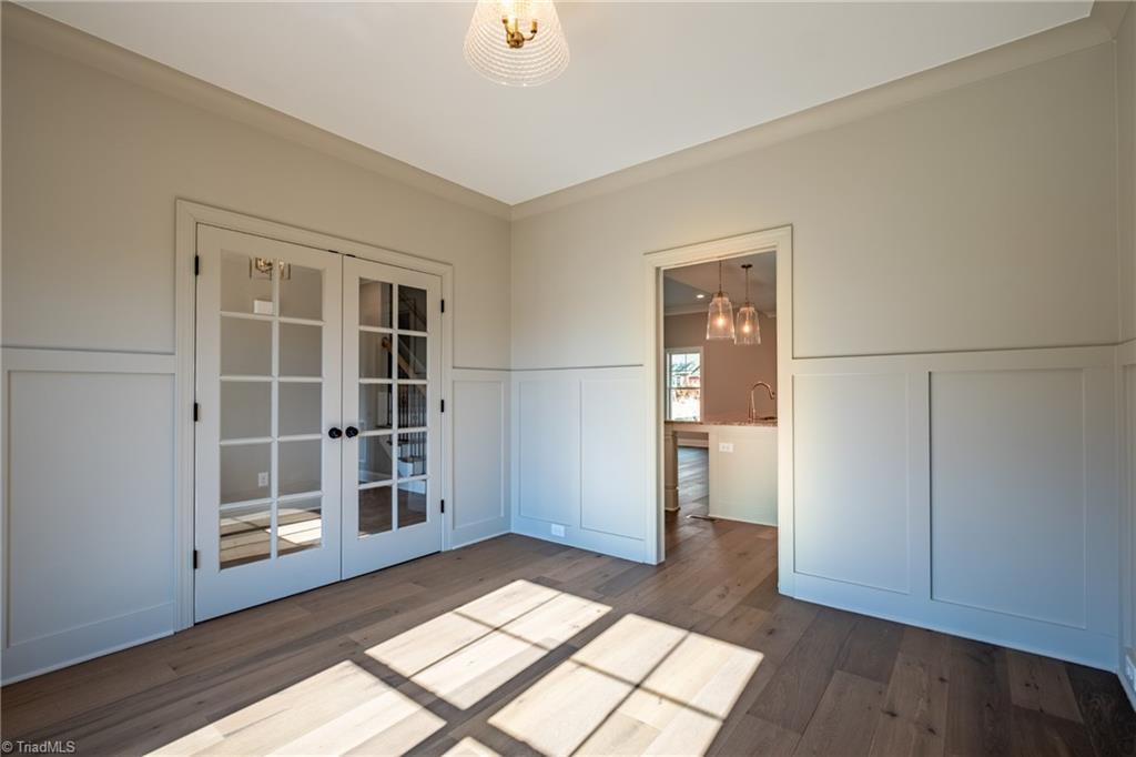 property viewer photo 19