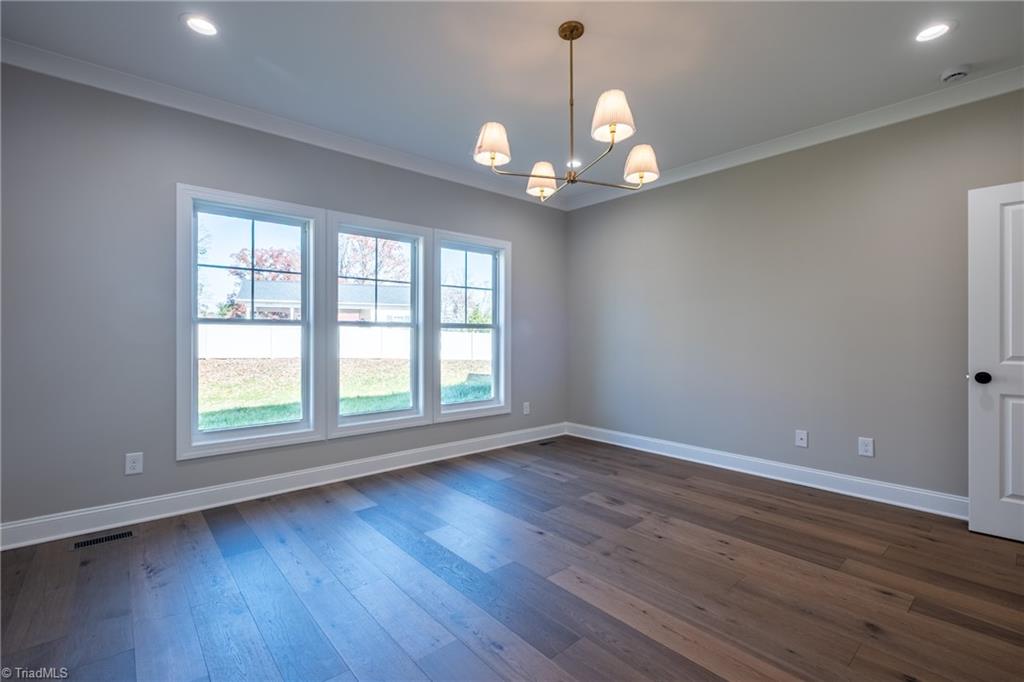 property viewer photo 21