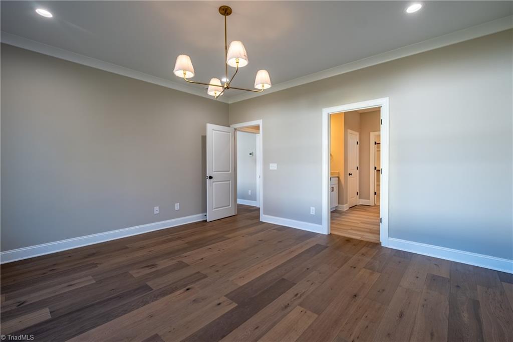 property viewer photo 22