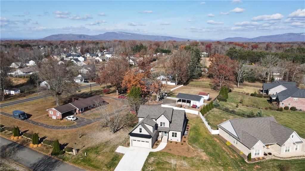 property viewer photo 4