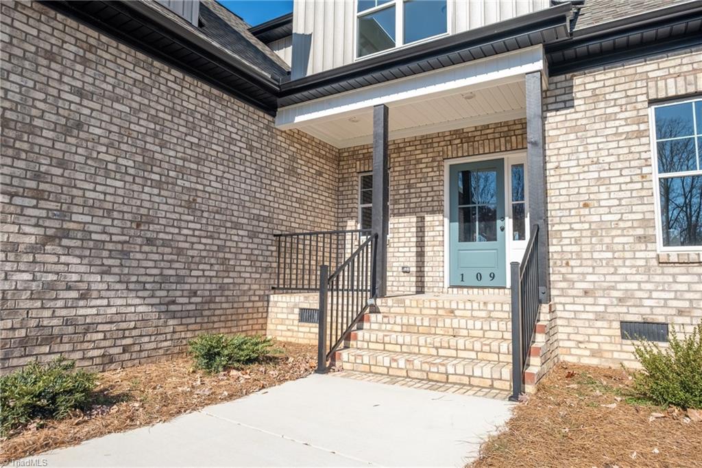 property viewer photo 5