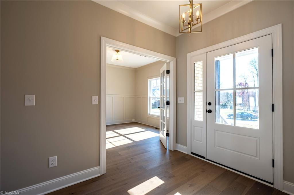 property viewer photo 7