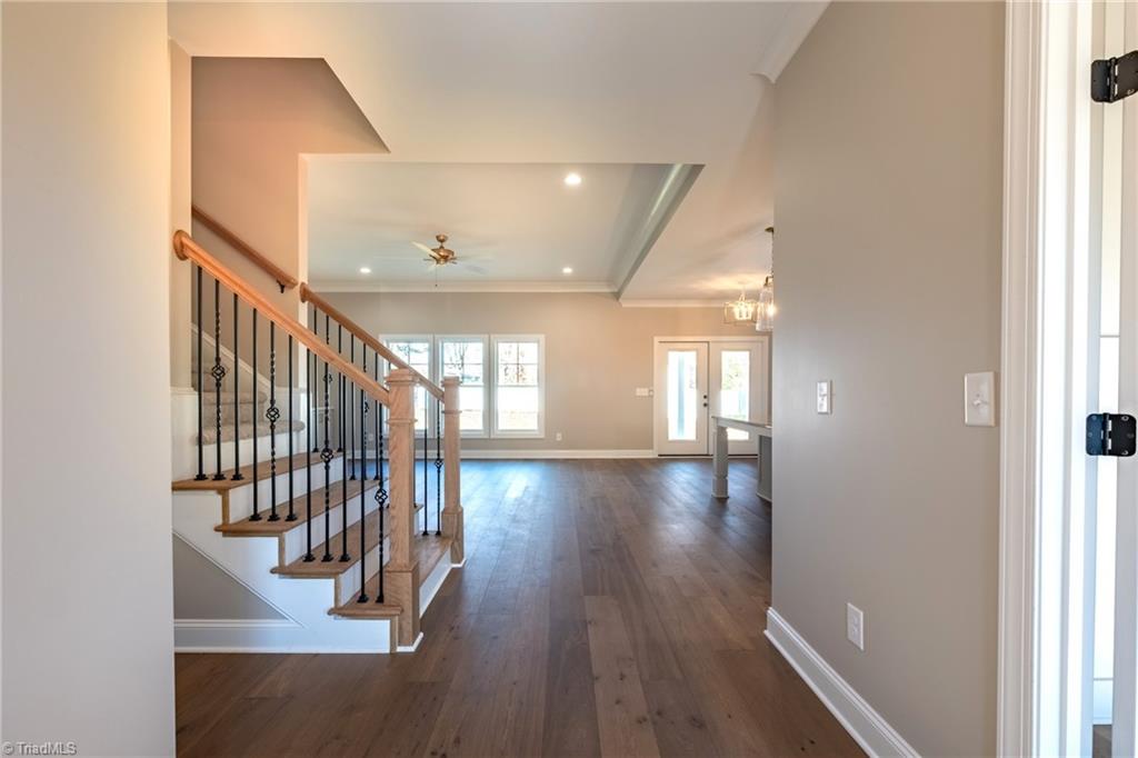 property viewer photo 8