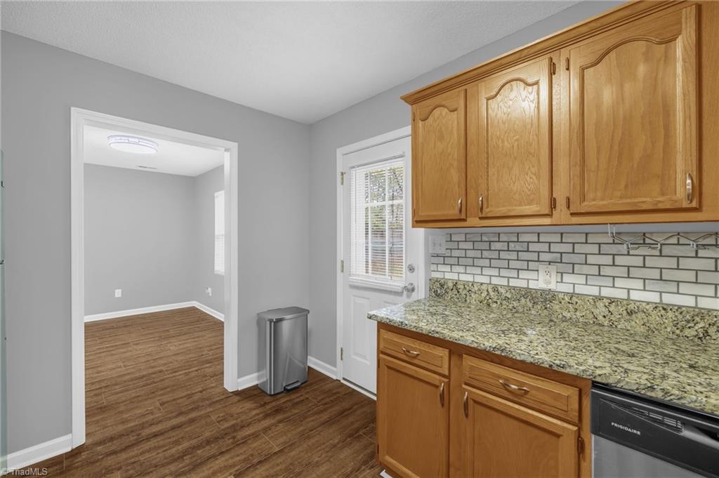 property viewer photo 11