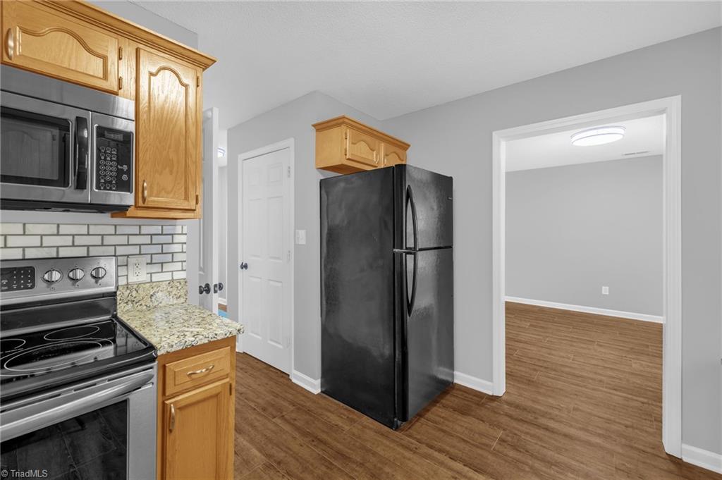 property viewer photo 12