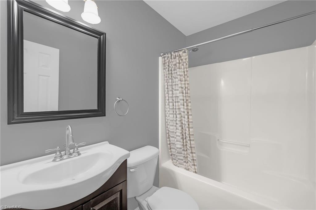 property viewer photo 17