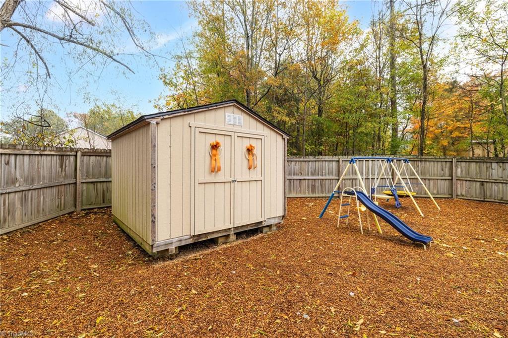 property viewer photo 26