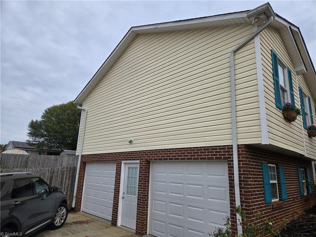 property viewer photo 10
