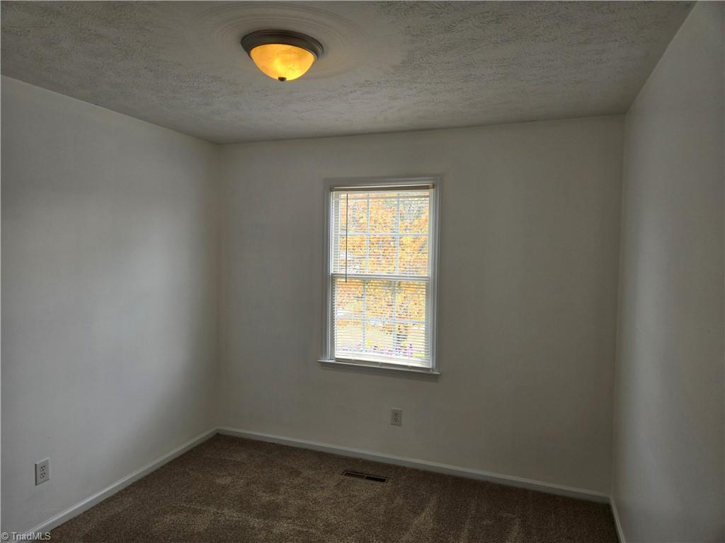 property viewer photo 6