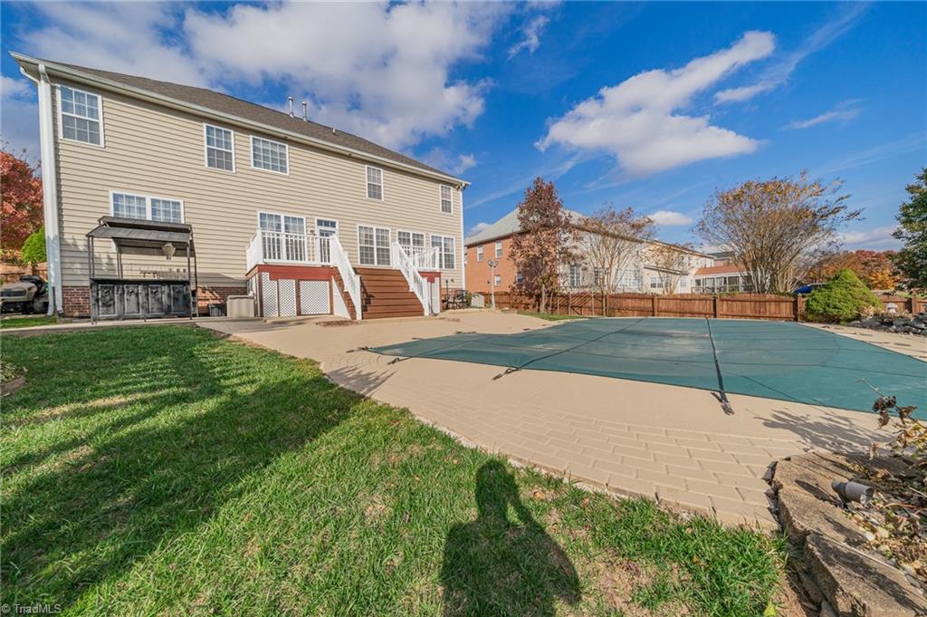 property viewer photo 15