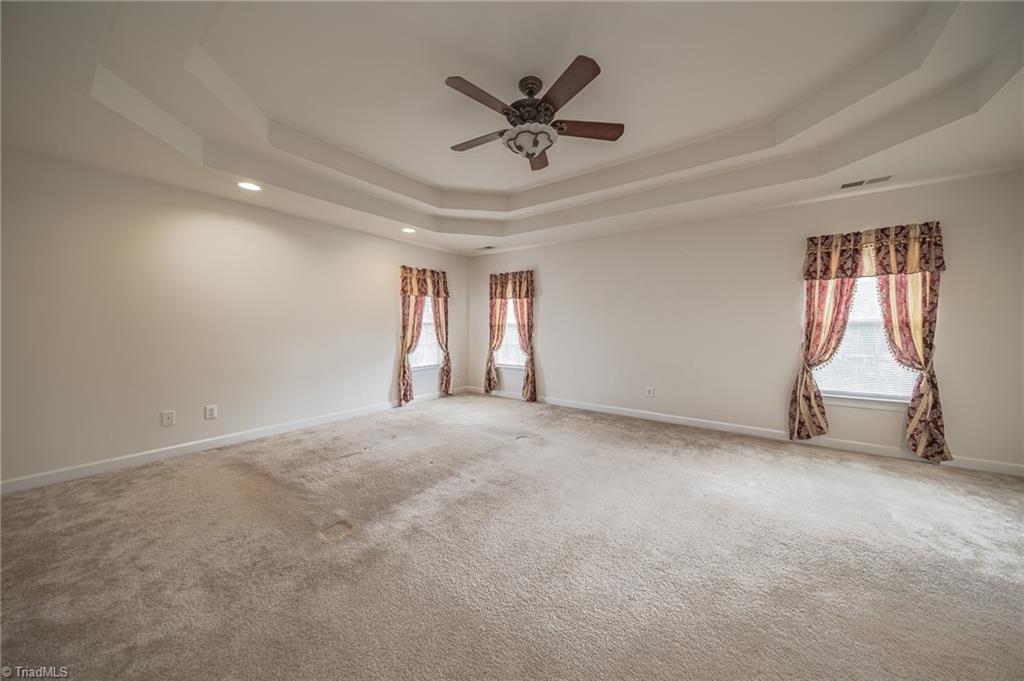 property viewer photo 17