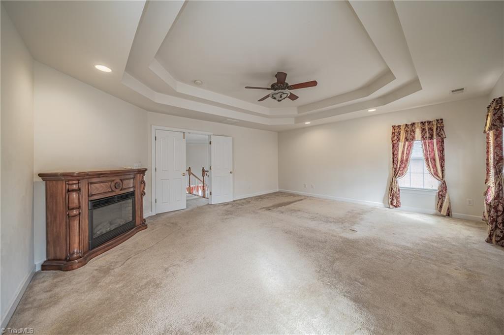 property viewer photo 18