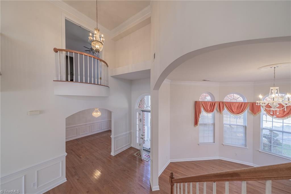 property viewer photo 23