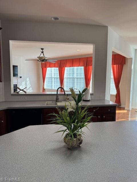 property viewer photo 25