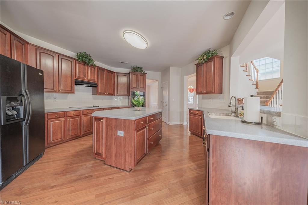 property viewer photo 6