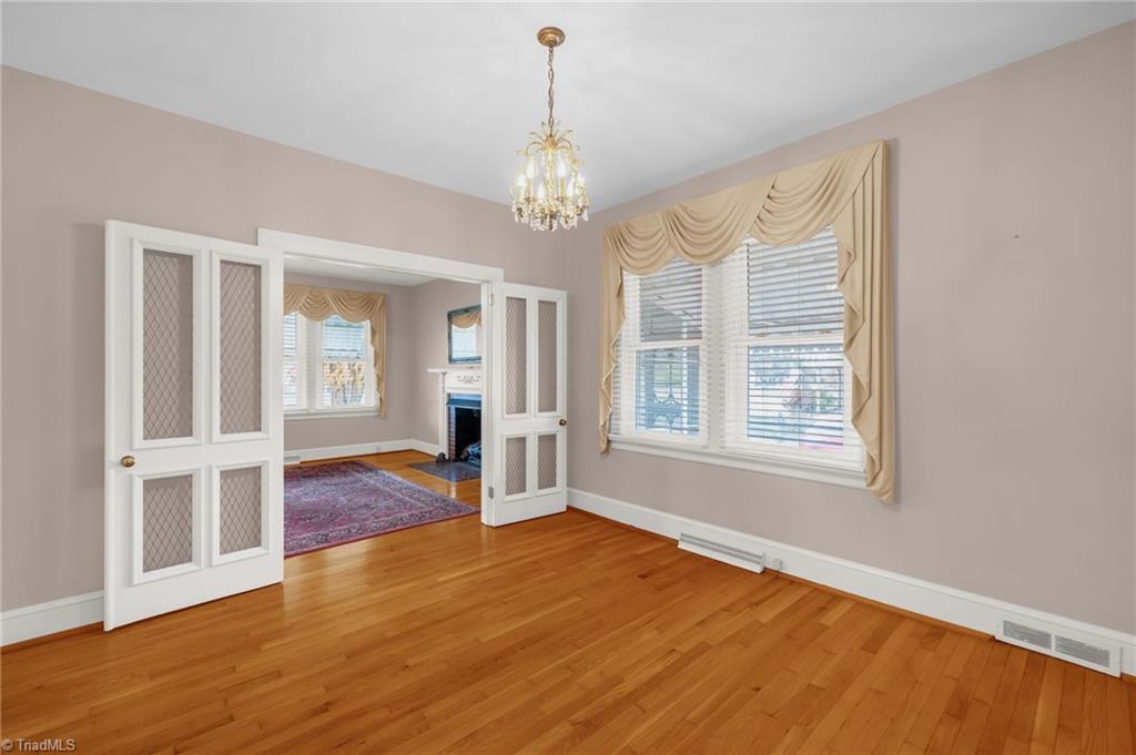 property viewer photo 11