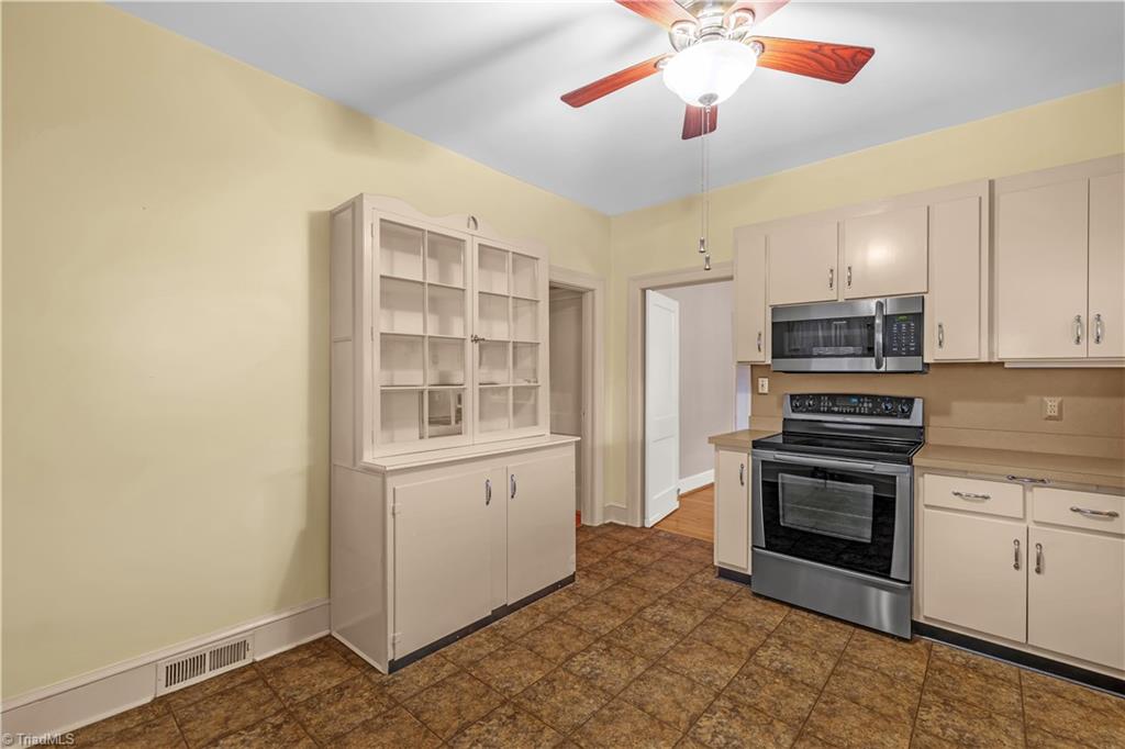 property viewer photo 13