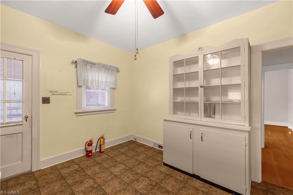 property viewer photo 15