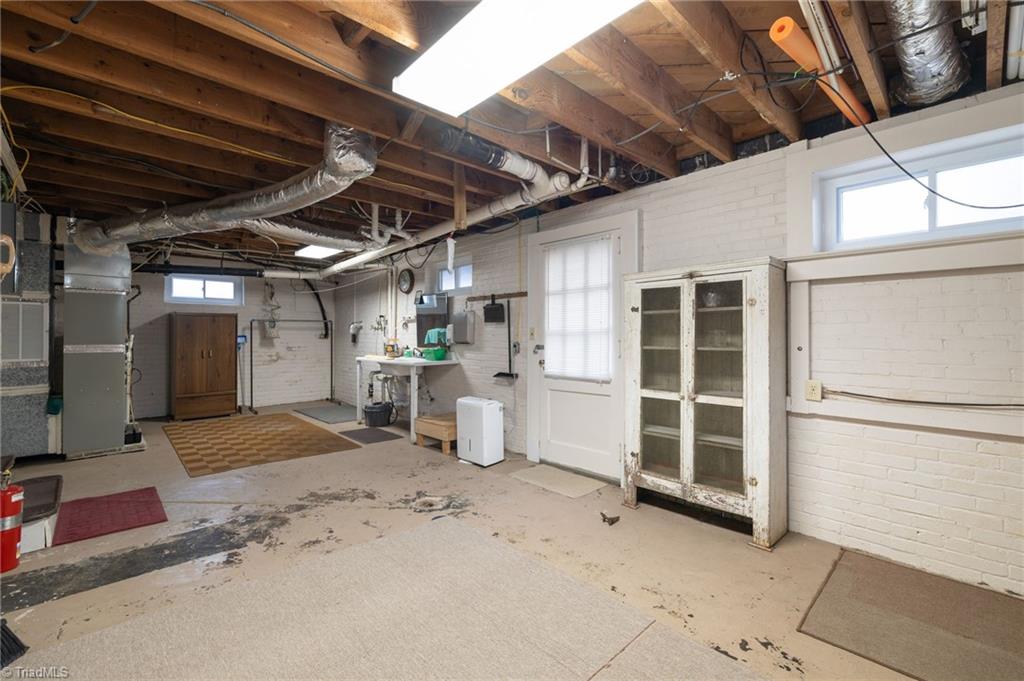 property viewer photo 31