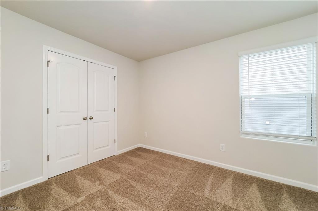 property viewer photo 10