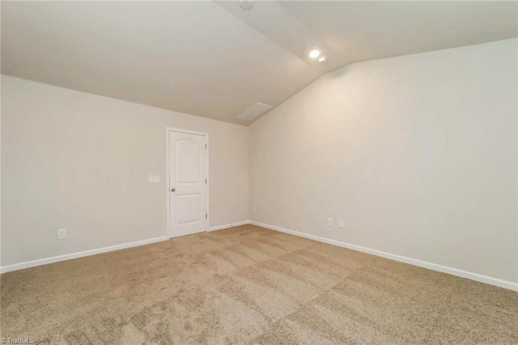 property viewer photo 11