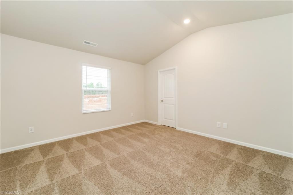 property viewer photo 4