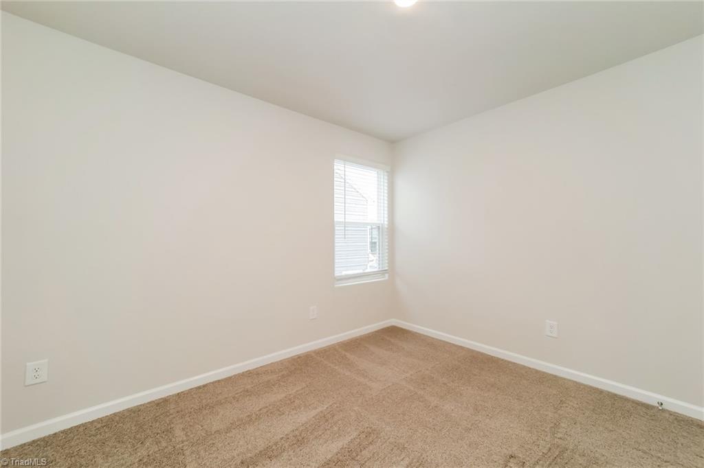 property viewer photo 8