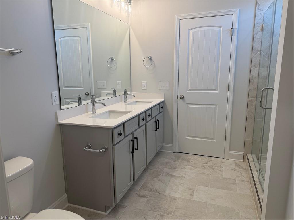 property viewer photo 6