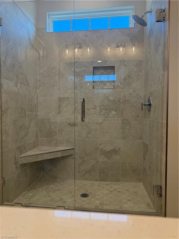 property viewer photo 7