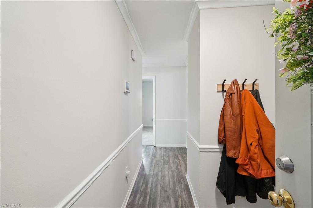 property viewer photo 10