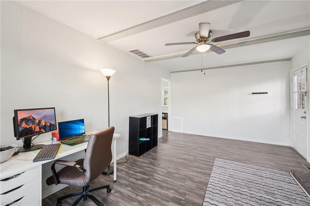 property viewer photo 23