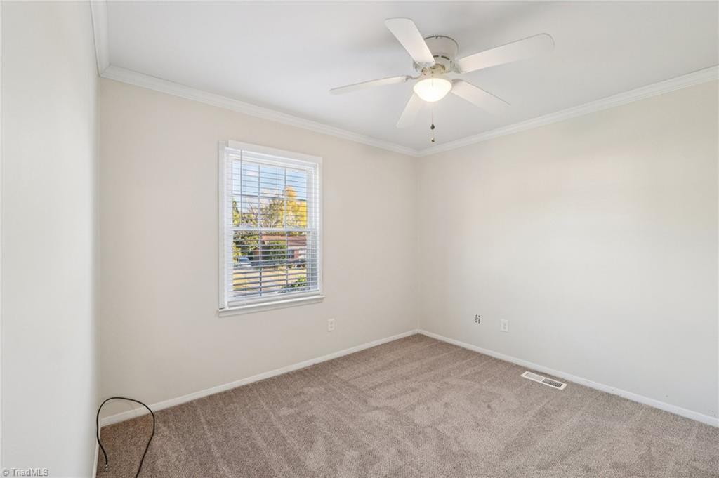 property viewer photo 32