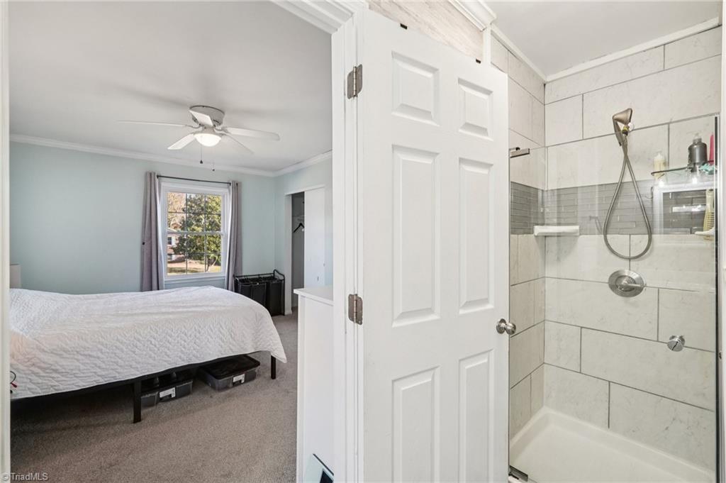 property viewer photo 38