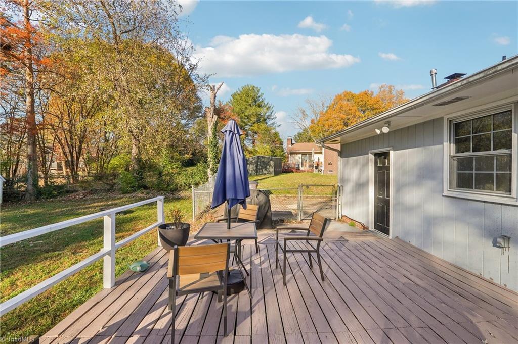 property viewer photo 42