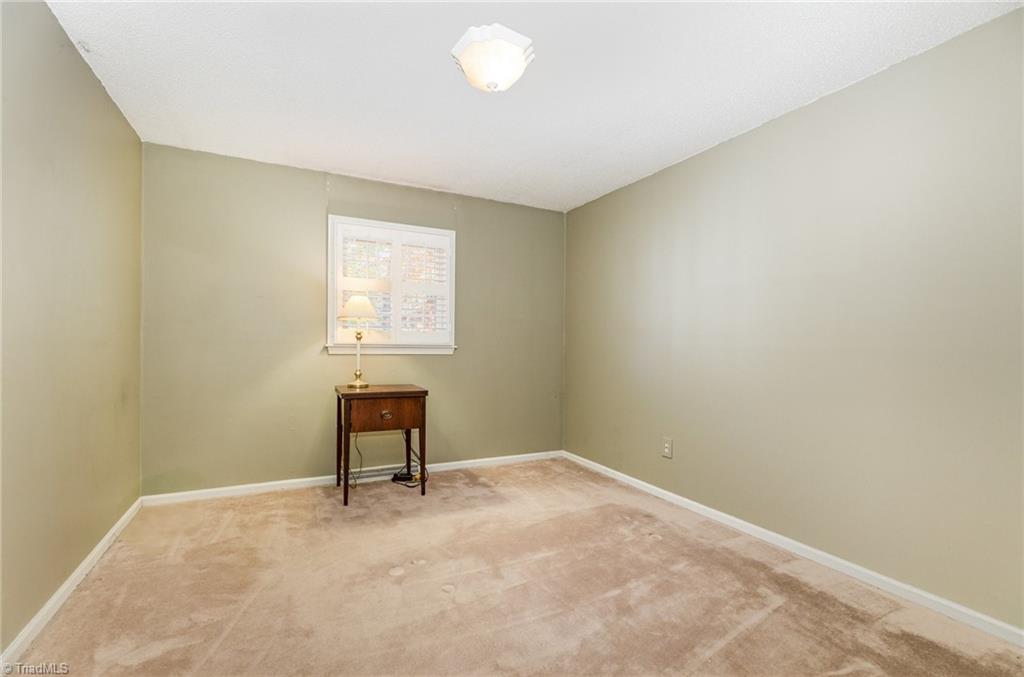 property viewer photo 13