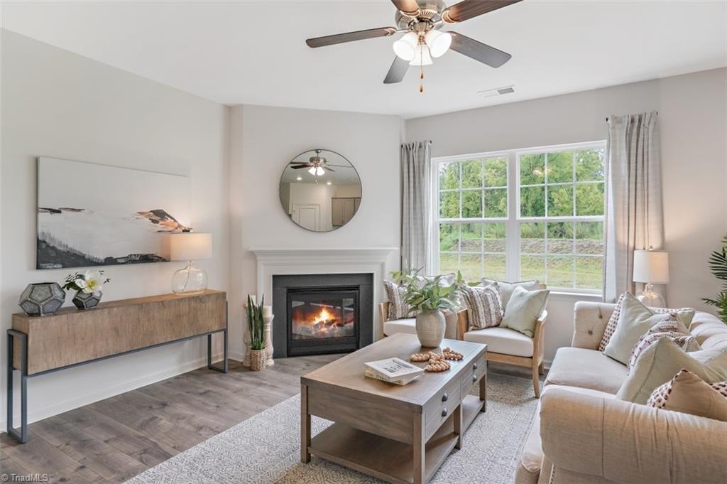 property viewer photo 12